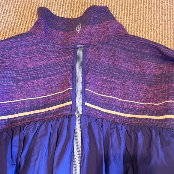 NWOT FP MOVEMENT spaced out purple jacket size large - Picture 9 of 15